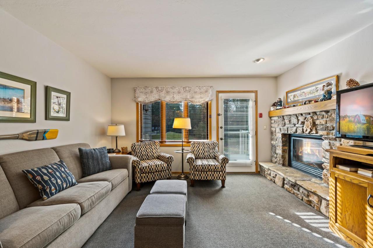 Evergreen Hill Condominiums Fish Creek Exterior photo